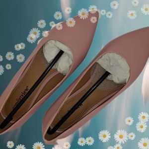 🍍Pink Flats 8M BN/NW SO CUTE!